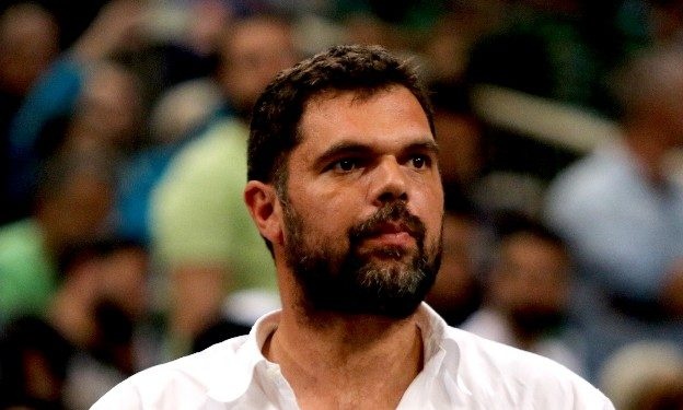 Παγκόσμια μέρα κατά του καρκίνου: Συγκλονίζει ο Παπανικολάου για το πατέρα του - Είχε μείνει 40 κιλά