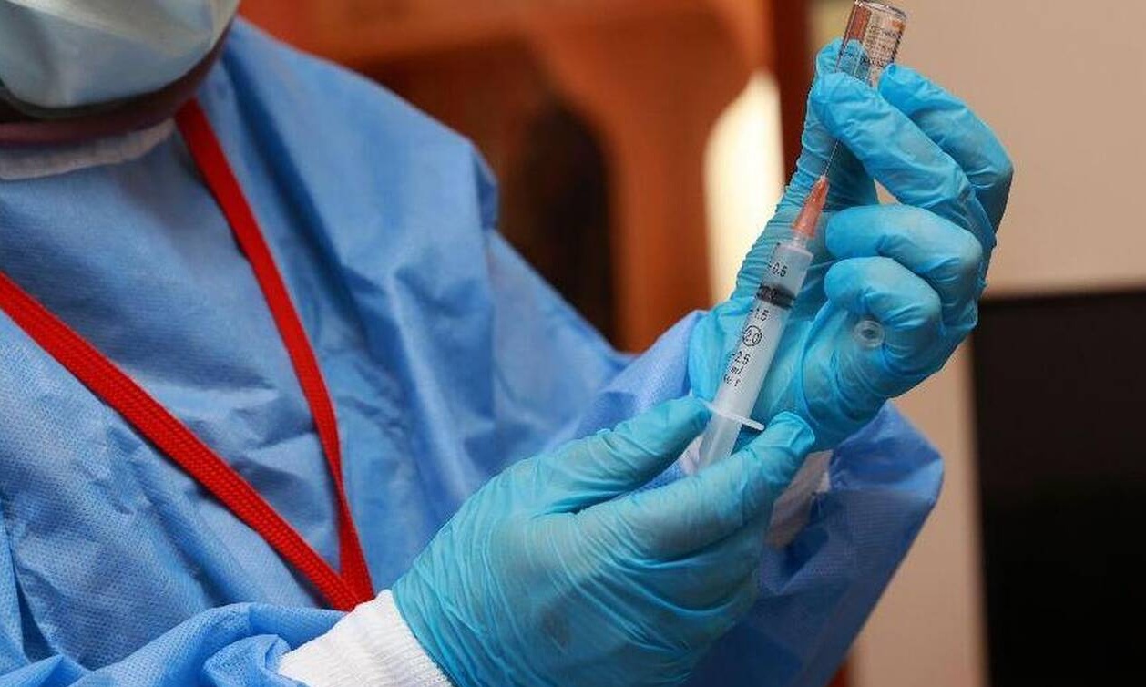 Κορονοϊός - Κίνα: Εγκρίθηκε για το γενικό κοινό το εμβόλιο της Sinovac Biotech