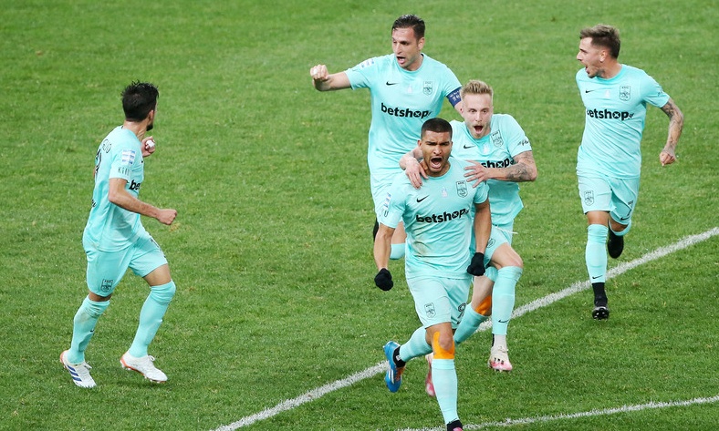 Μπερτόγλιο: «Η άμυνα το καλύτερο σημείο μας» (video+photos)