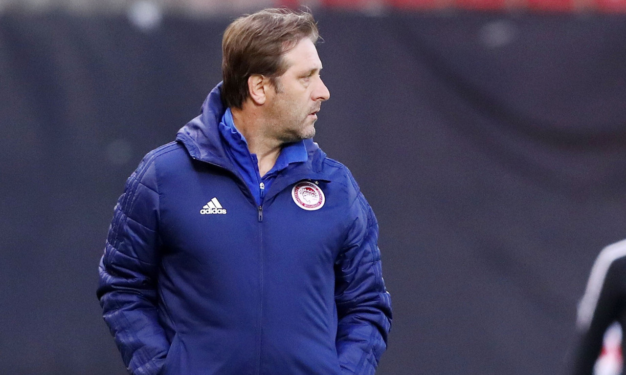 Μαρτίνς: «Βελτιωμένοι σε κάθε παιχνίδι - Αφιερωμένη στα θύματα» (video)