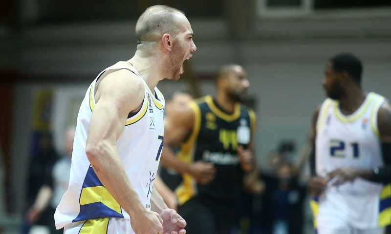 Λαύριο – ΑΕΚ 90-85 (74-74κ.α.): Ιστορική πρόκριση και «φωνές» σε ματσάρα!