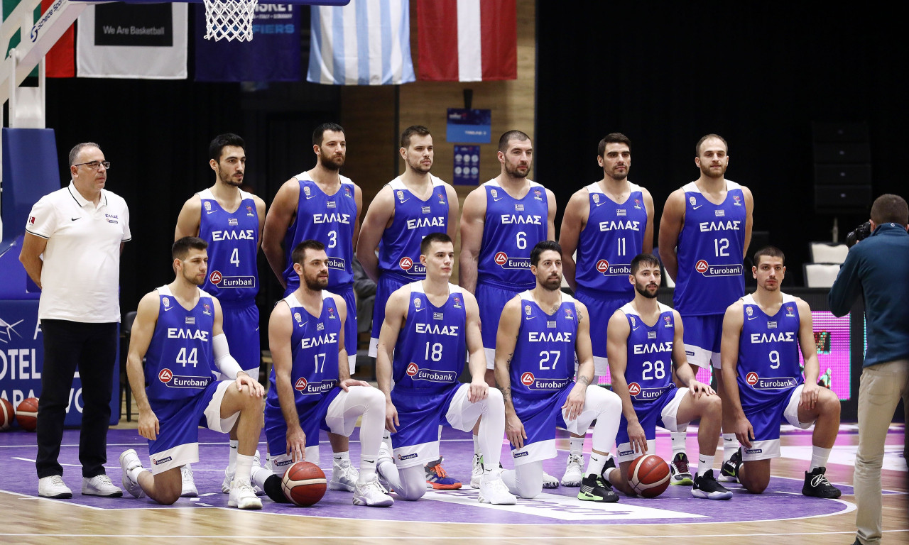 Η «γαλανόλευκη» πάνω απ’ όλα