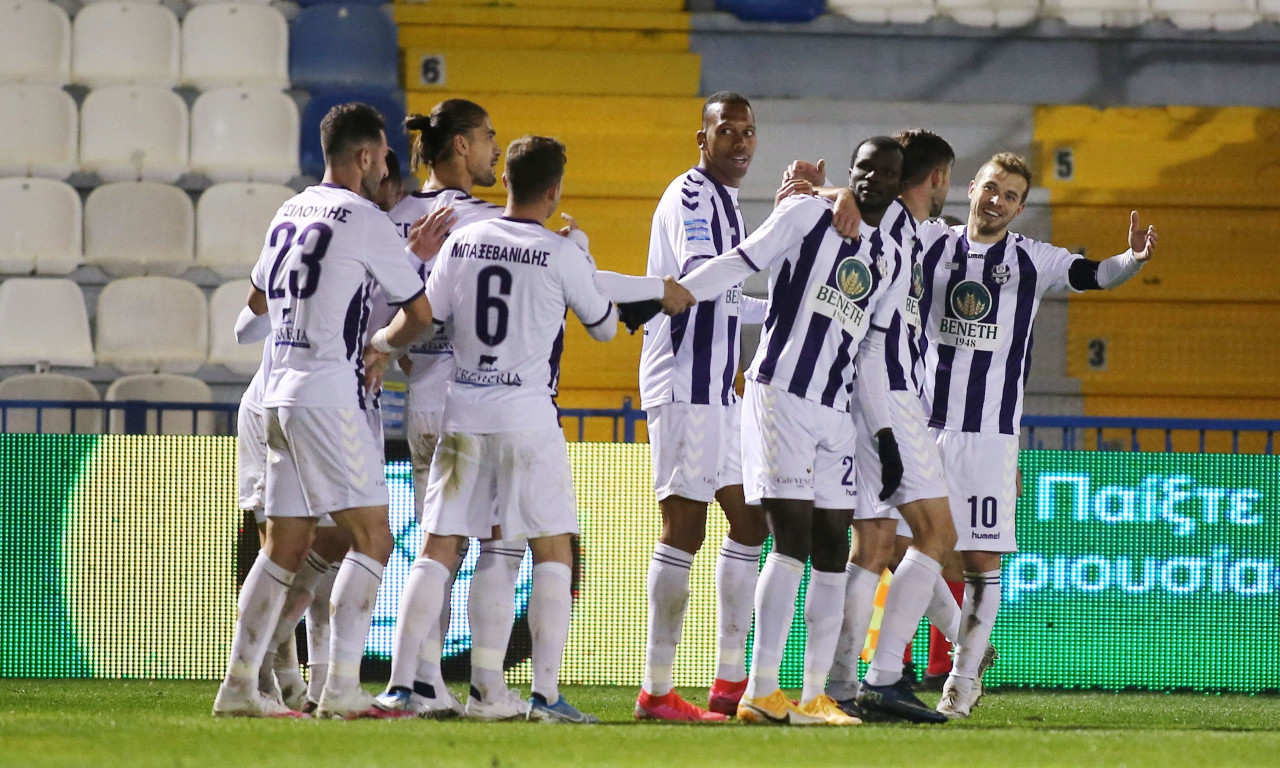 Απόλλων Σμύρνης: Χωρίς Κολ, Φερνάντεθ κόντρα στη Λαμία