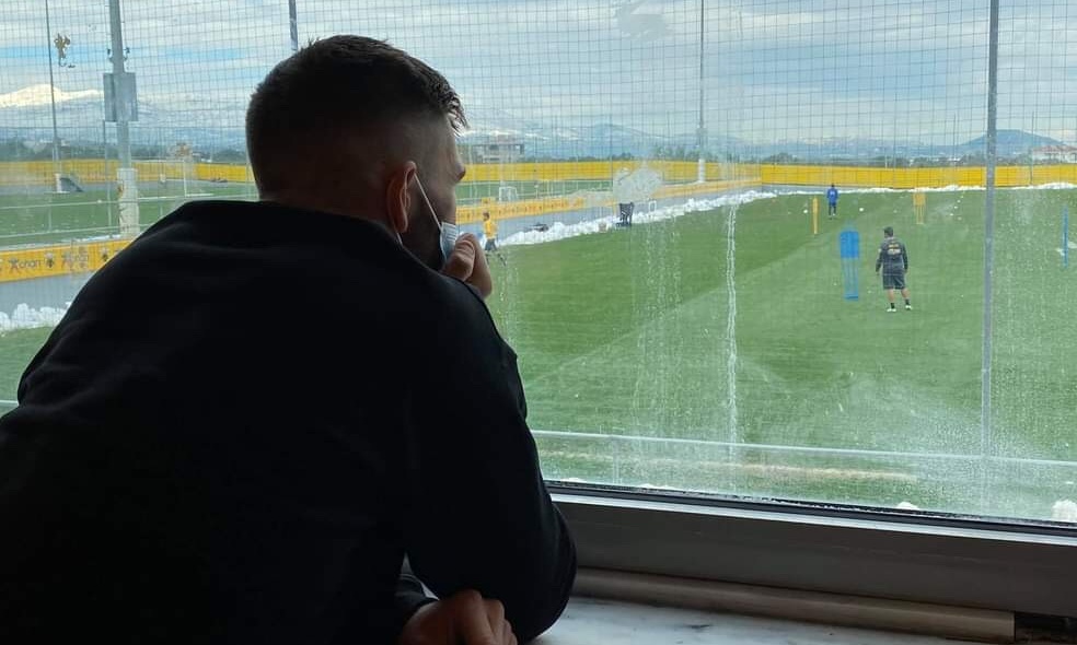 ΑΕΚ: Στα Σπάτα για το αντίο ο Λιβάγια