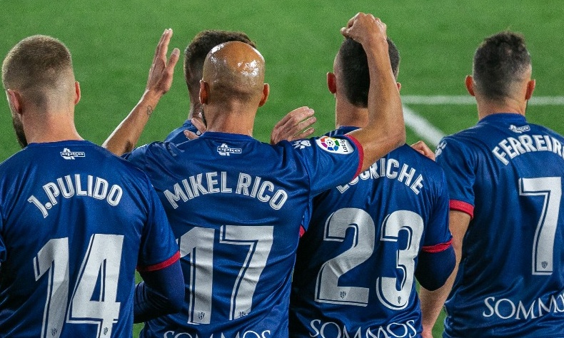 La Liga: Νίκη-ελπίδα για την Ουέσκα, χαμός στην «ουρά»! (Videos)