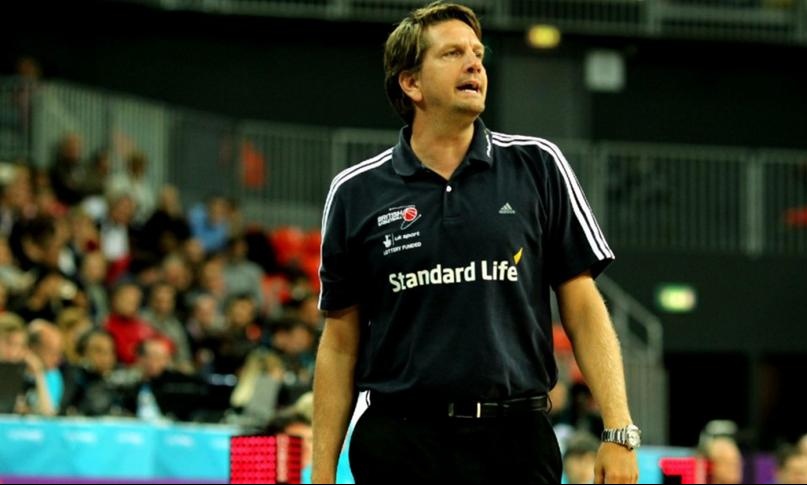 NBA: Ανέλαβε τους Τίμπεργουλφς ο Φιντς