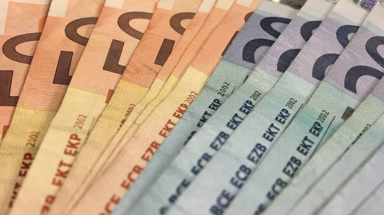 Νέα καθυστέρηση για τους 200.000 συνταξιούχους δικαιούχους αναδρομικών