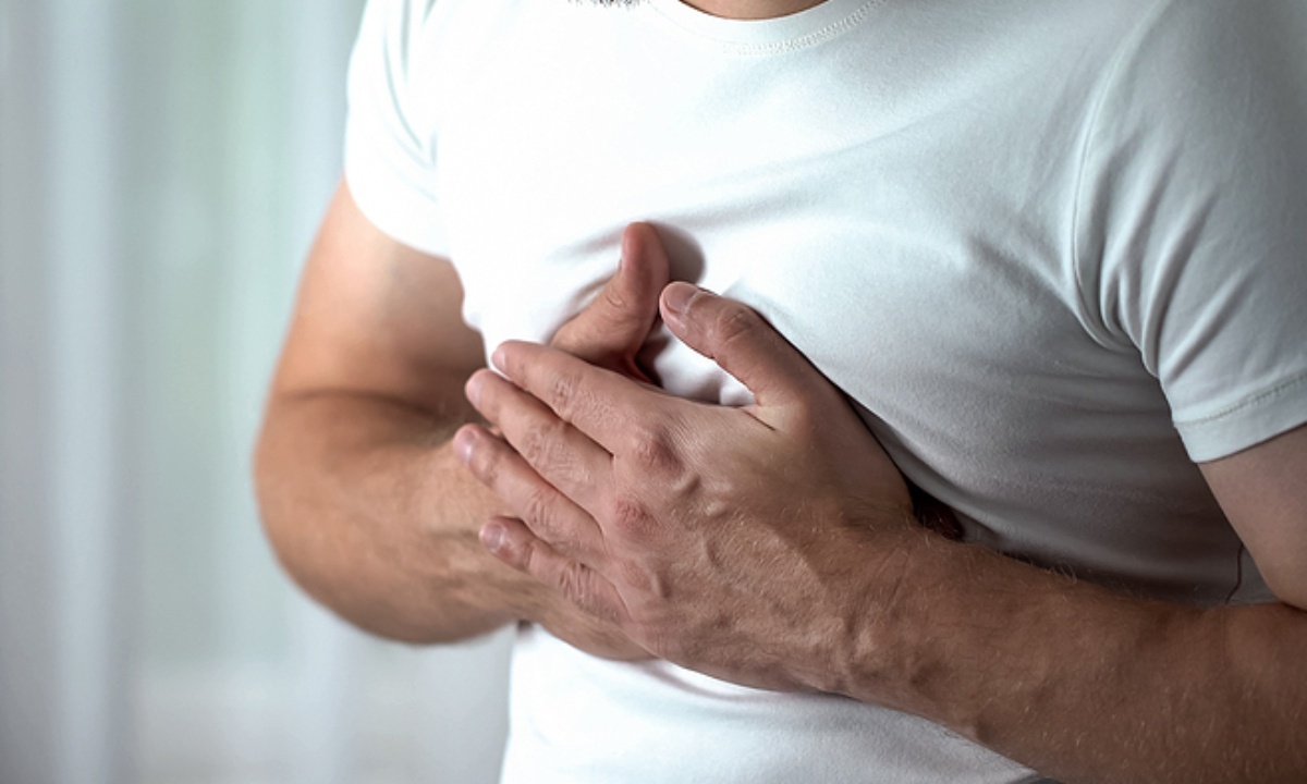 Στηθάγχη: Ποιοι ανήκουν στην ομάδα υψηλού κινδύνου (εικόνες)