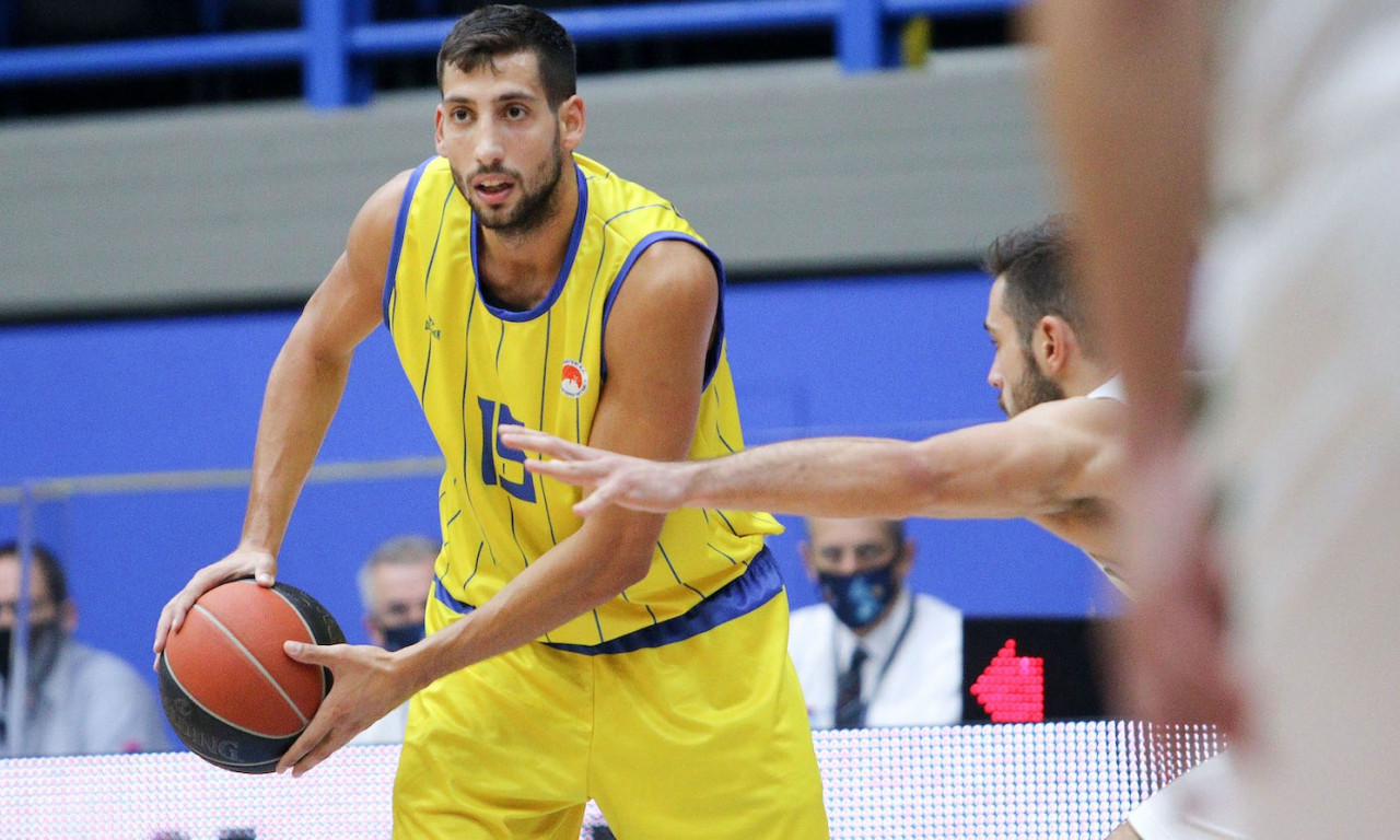 Περιστέρι: Επέστρεψαν οι διεθνείς Σαλούστρος – Καράμπελας