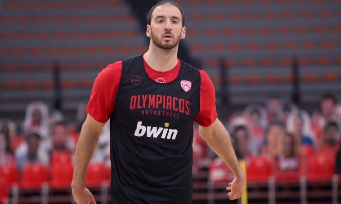 Ολυμπιακός: Η πρώτη προπόνηση του Κώστα Κουφού (photos)