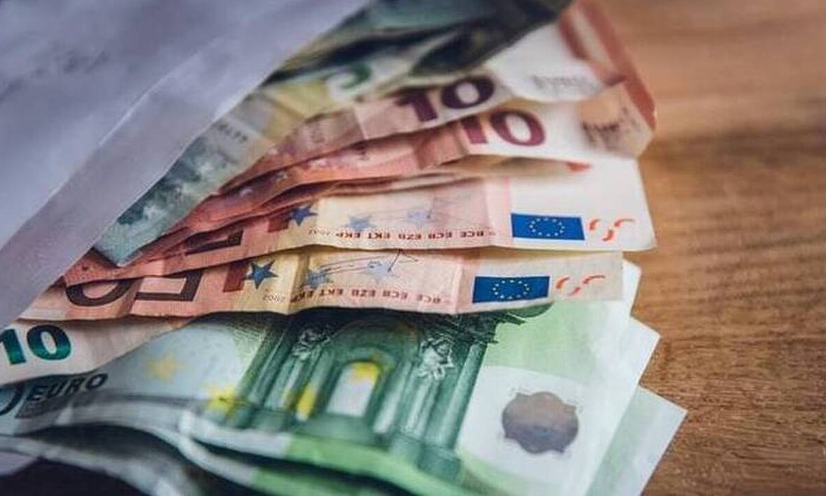 Αλλαγές στην έκδοση ηλεκτρονικών τιμολογίων προς το Δημόσιο και τις επιχειρήσεις