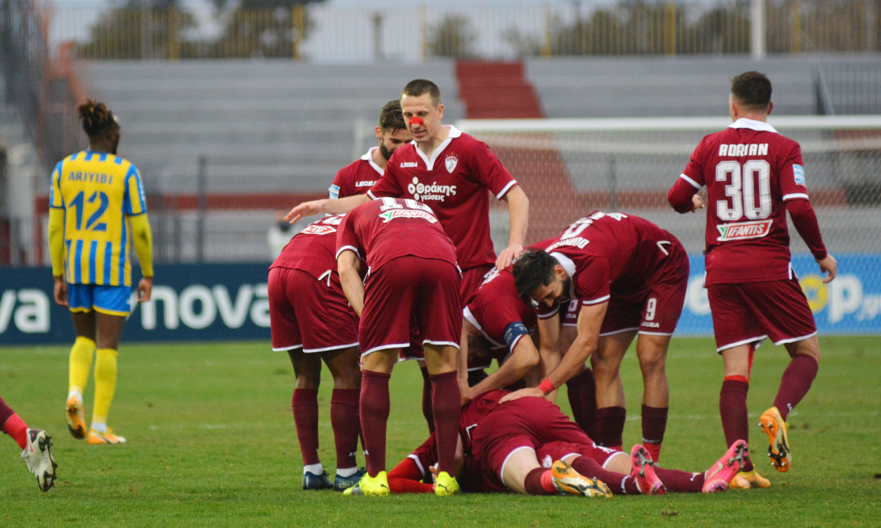 ΑΕΛ - Παναιτωλικός 1-0: Έκανε «σεφτέ» και ανάσανε (video+photos)