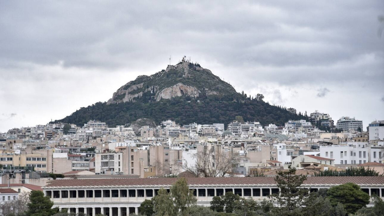 Τι αλλάζει για τις γονικές παροχές και δωρεές ακινήτων