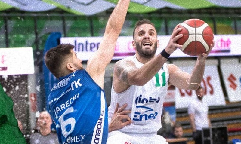 Συναγερμός για Παππά - Φόβοι για σοβαρό τραυματισμό (video+photos)