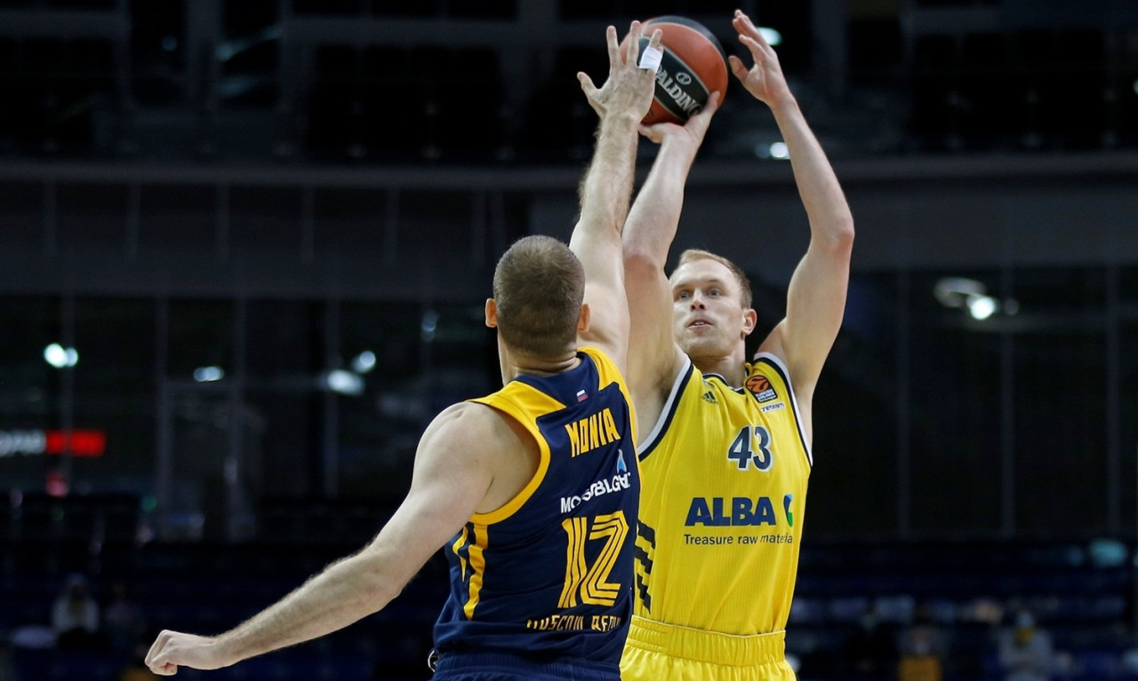 Χίμκι-Άλμπα Βερολίνου 81-100: Ρεσιτάλ Έρικσον!