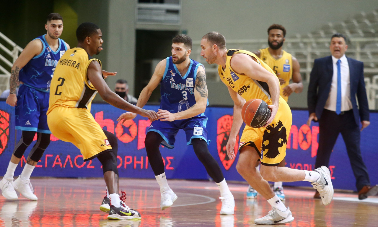 ΑΕΚ: Αλλαγή παίκτη στη Basket League