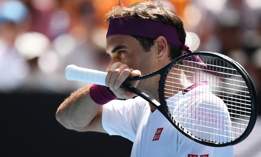 Επιστροφή στα γήπεδα με νίκη για Φέντερερ