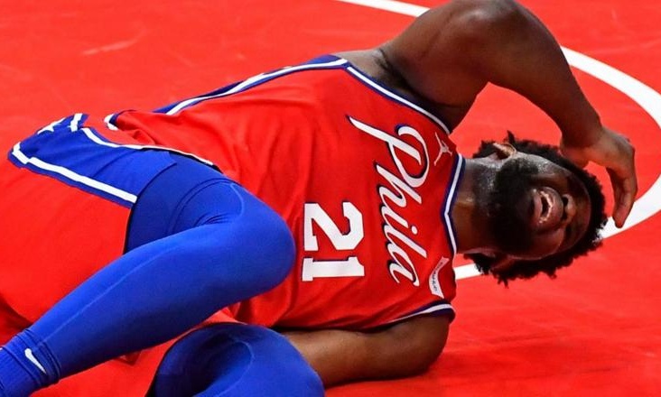 NBA: Σοκ στους Σίξερς με Εμπίντ (photos+video)