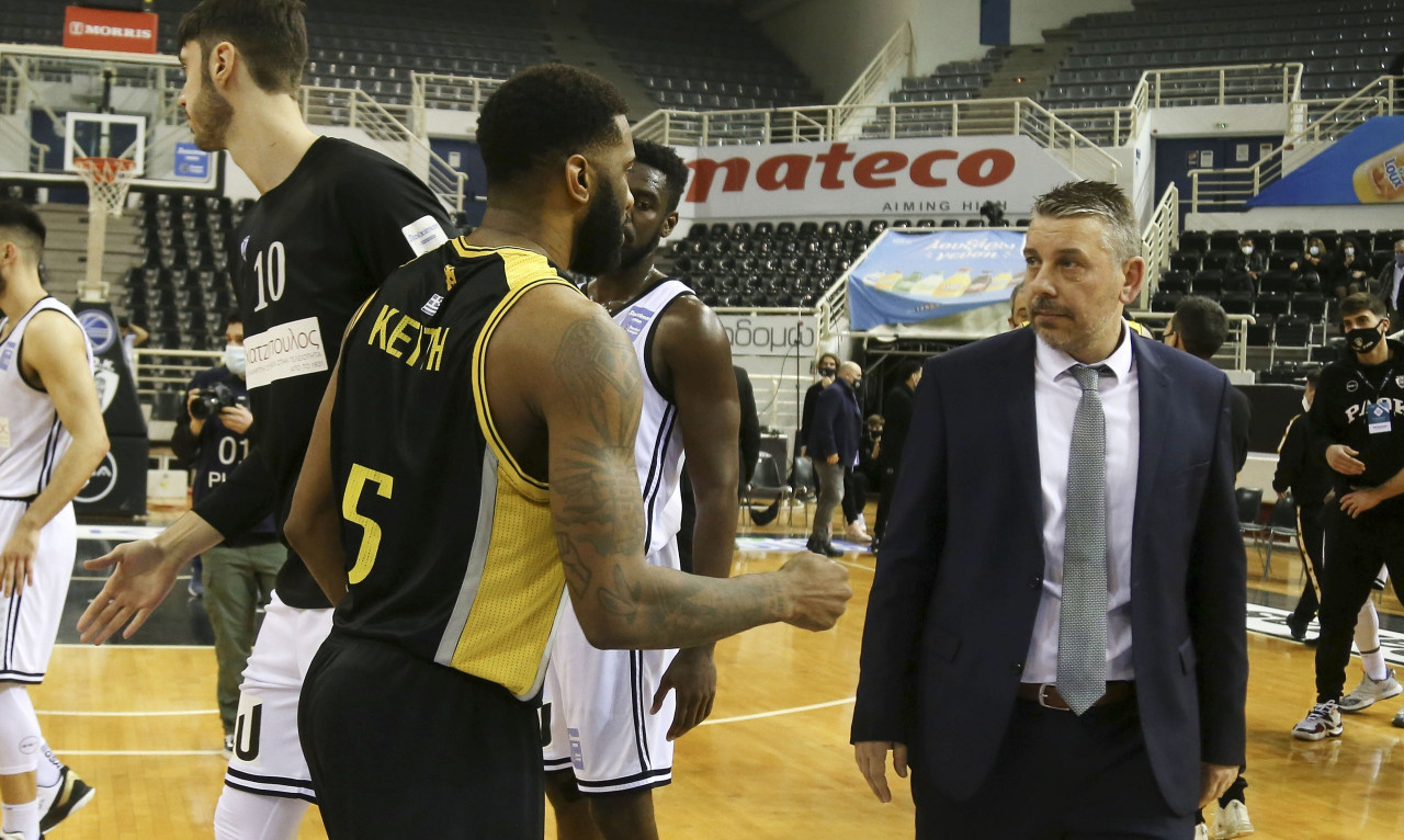 ΑΕΚ: Η αφιέρωση Παπαθεοδώρου σε Ματσιούλις και ο φόβος για Σλότερ