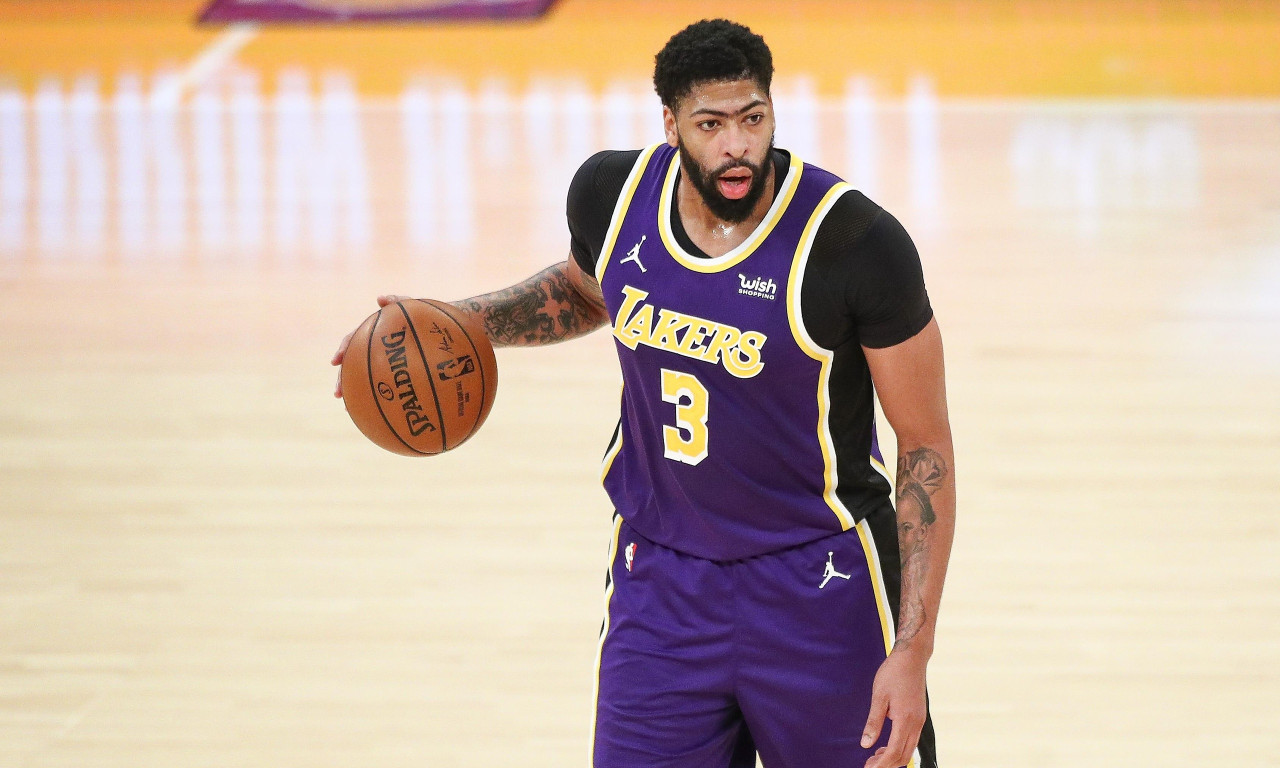 NBA: Χάνουν Ντέιβις οι Λέικερς