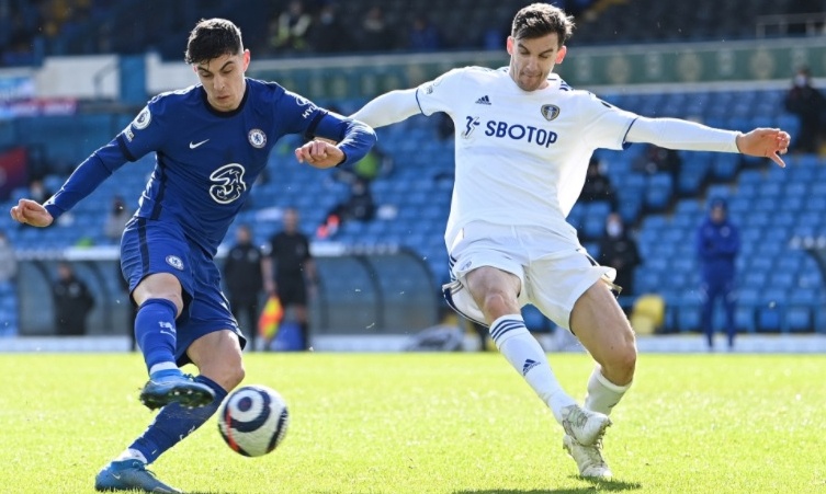 Premier League: Κόλλησε κόντρα στην Λιντς η Τσέλσι (videos)