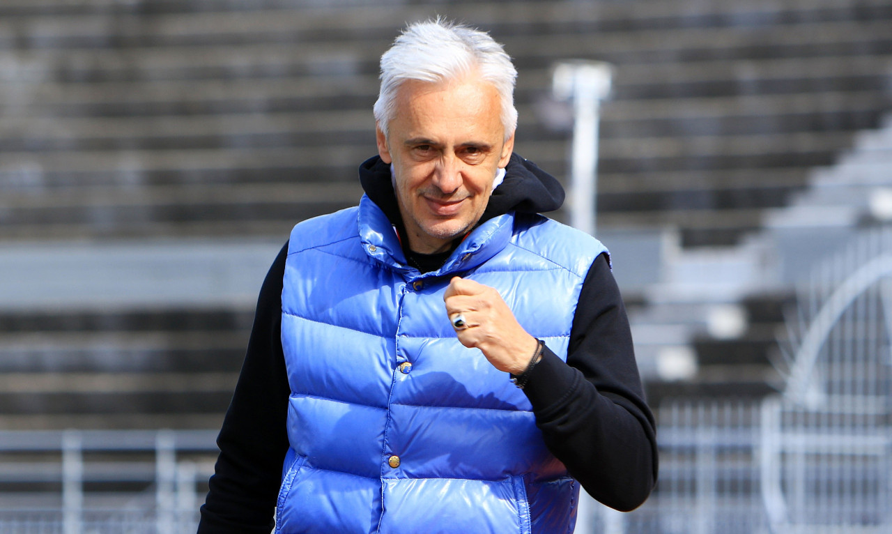 Τρίκαλα: Παραιτήθηκε, αλλά... μένει ο Χαραλαμπίδης