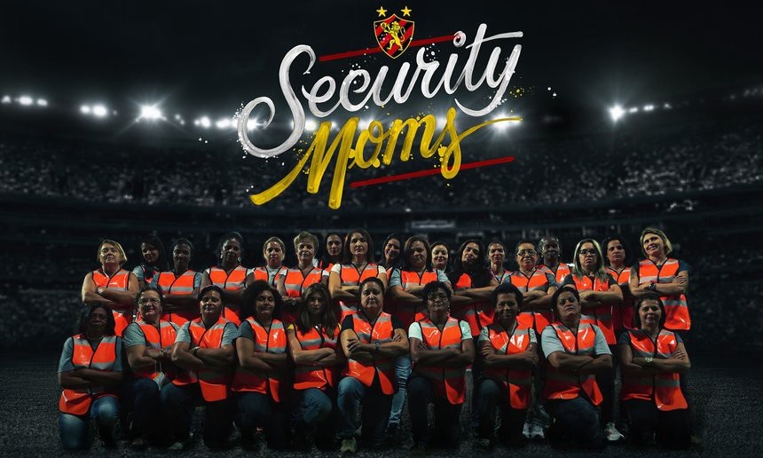 Αυτές είναι οι «μαμάδες-σεκιούριτι» των γηπέδων, που αναφέρθηκαν στην ελληνική Βουλή (videos+photos)