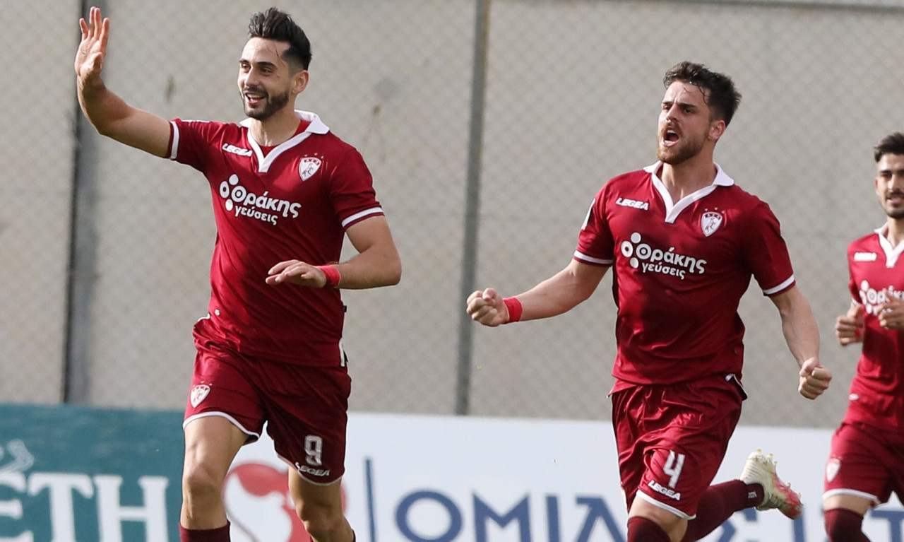 Απόλλων Σμύρνης - ΑΕΛ 0-2: Απόδραση και συνεχίζει να ελπίζει