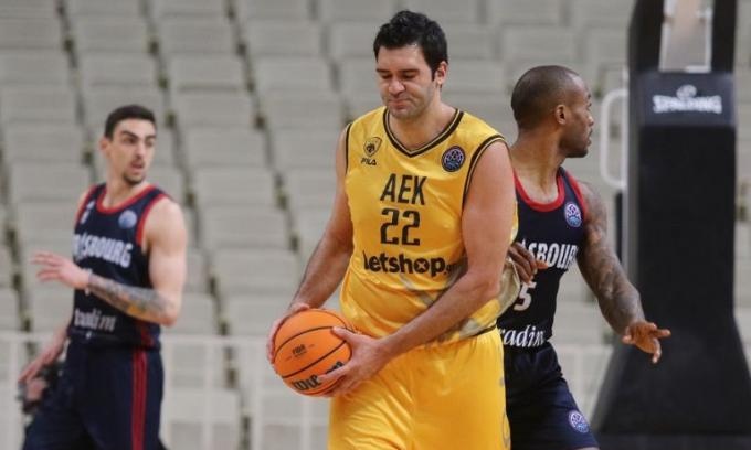 Μαυροειδής: «Νίκη με Ηρακλή»