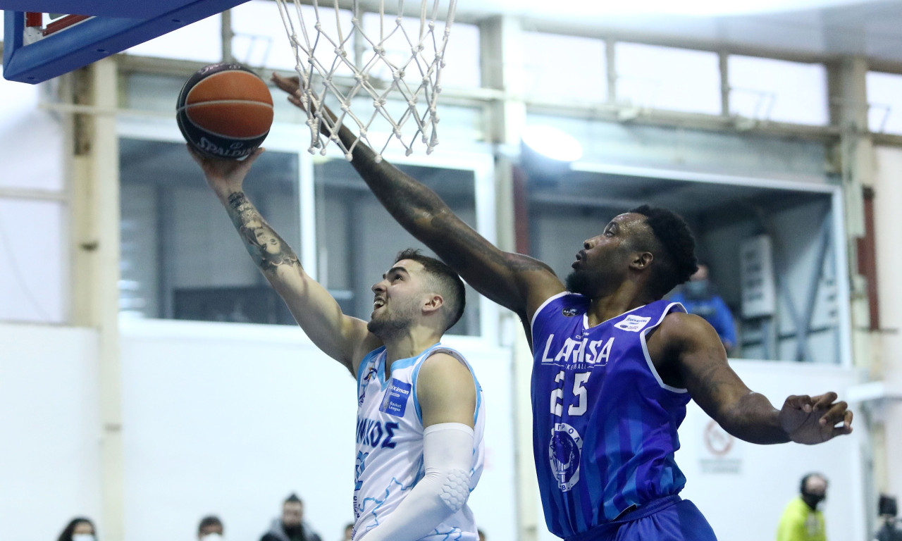 Ιωνικός - Λάρισα 83-76: Δια χειρός Χουγκάζ, έκανε την ανατροπή και νίκησε