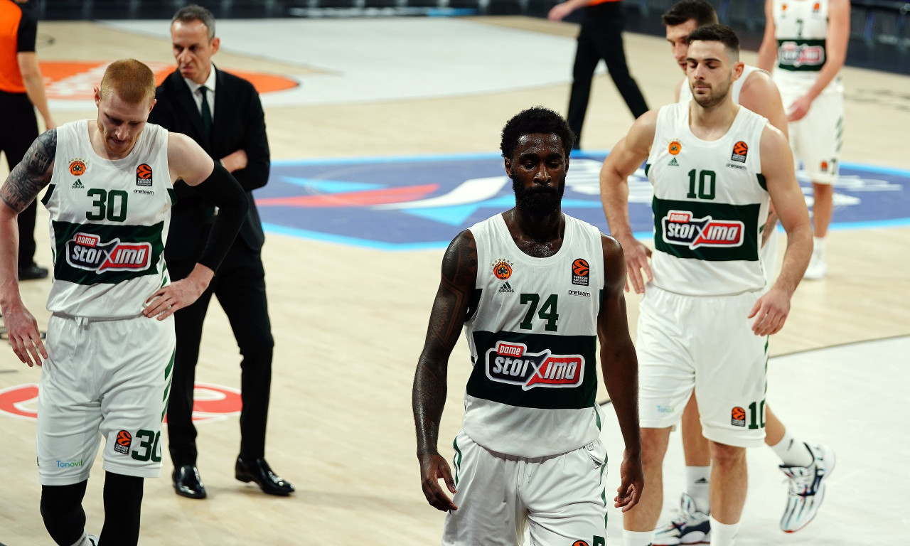 Αναντολού Εφές-Παναθηναϊκός ΟΠΑΠ 85-65: Τον χτύπησε σε όλες τις αδυναμίες του (videos+photos)