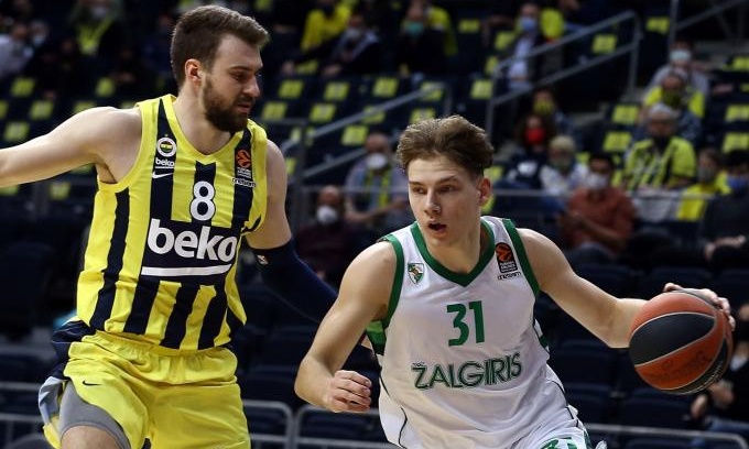 Φενέρμπαχτσε-Γκούντουριτς: «Ο Ολυμπιακός έχει ιστορία και έμπειρους παίκτες»