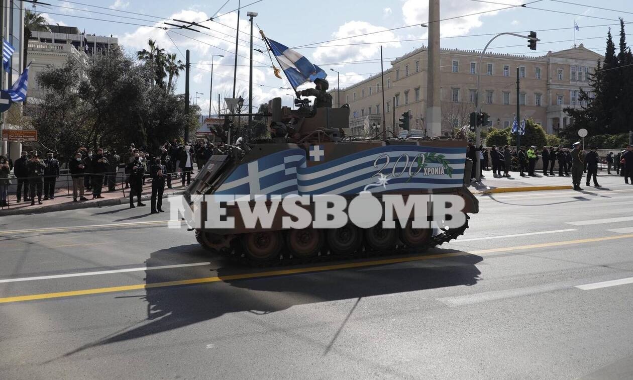 Εθνική επέτειος 25ης Μαρτίου: Δόξα, τιμή και περηφάνεια στη μεγαλειώδη στρατιωτική παρέλαση