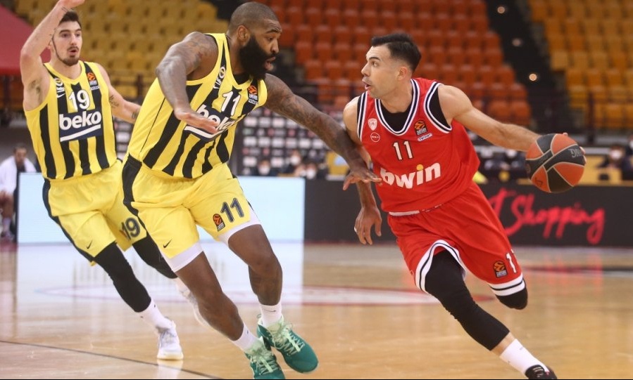 Ολυμπιακός-Φενέρμπαχτσε: Η παρακάμερα της αναμέτρησης (video)