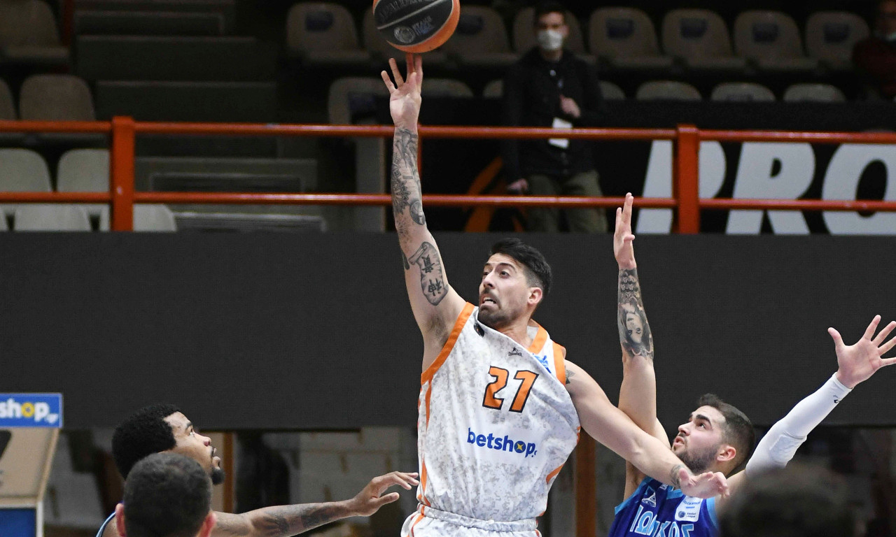 Προμηθέας Πατρών-Ιωνικός 82-72: Επέστρεψε στις νίκες