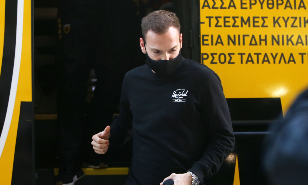 ΑΕΚ: Μαγνητική ο Μπακάκης - Δύσκολα προλαβαίνει τον Ολυμπιακό