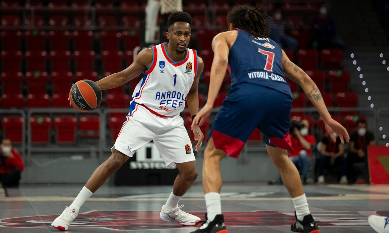 Μπασκόνια-Αναντολού Εφές 101-111: Ο νόμος του Λάρκιν!