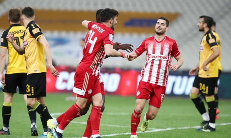 ΑΕΚ-Ολυμπιακός: Εικόνα αποσύνθεσης και διασυρμός - Το 0-4 του πρώτου ημιχρόνου  (videos+photos)