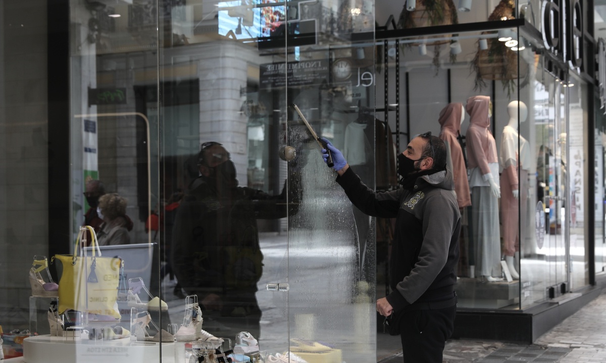 Έκτακτο οριζόντιο επίδομα σε όλες τις κλειστές επιχειρήσεις - Τη Δευτέρα οι ανακοινώσεις