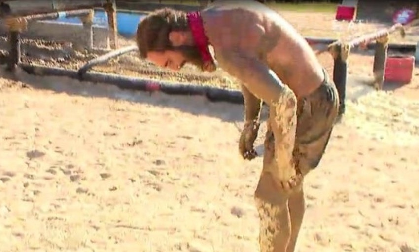 Survivor: Βίντεο ντοκουμέντο για τον Τριαντάφυλλο (video+photos)