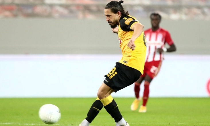 AEK: Επιβεβαιώθηκαν οι φόβοι για Σιμόες - Μπαίνει άμεσα στο χειρουργείο