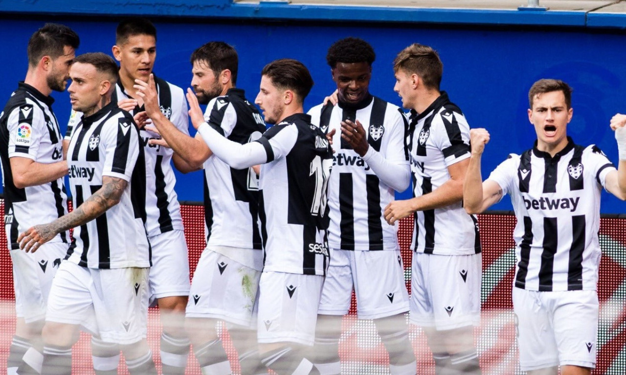 La Liga: Νίκη Λεβάντε, ουραγός η Εϊμπάρ! (Video)