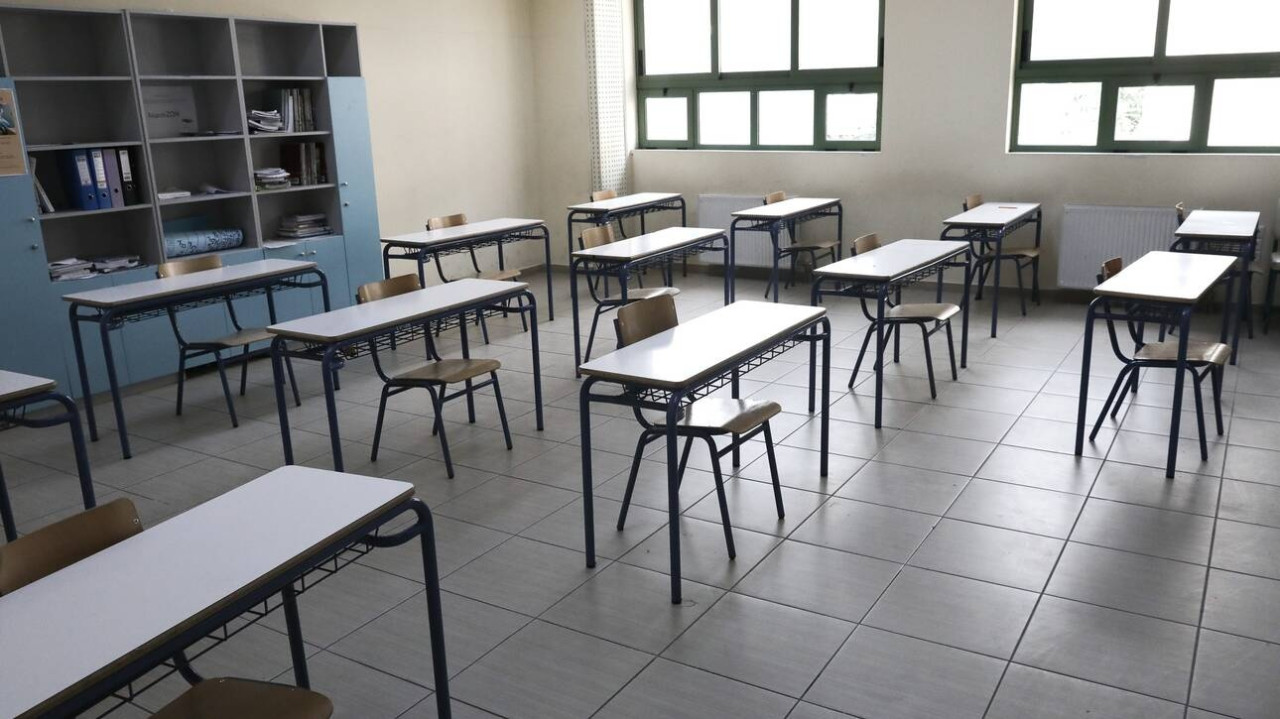 «Κωδικός» άνοιγμα λυκείων: Πώς θα επιστρέψουν οι μαθητές