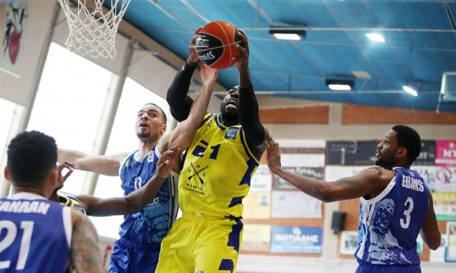 Λαύριο-Ηρακλής 105-77: Τον νίκησε και του ψαλίδισε τις ελπίδες για οκτάδα