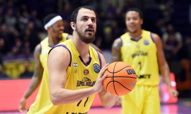 Χαροπαλεύει 27χρονος μπασκετμπολίστας - Τον έψαχνε η ομάδα του (photos)