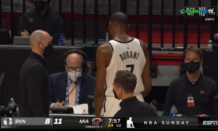 «Συναγερμός» στους Μπρούκλιν Νετς: Αποχώρησε με πρόβλημα ο Ντουράντ (video)