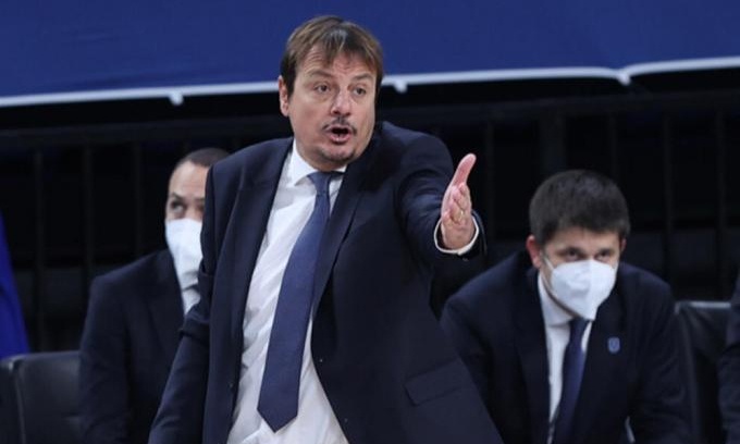 Αναντολού Εφές: Το μυαλό μόνο στο 2-0 ο Αταμάν