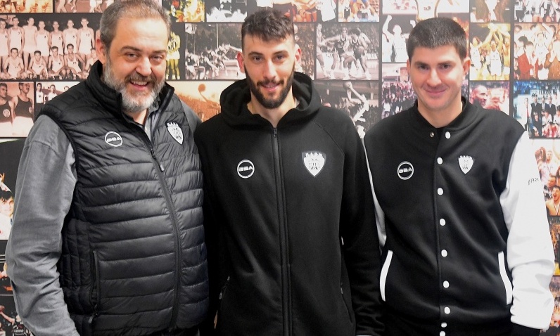 ΠΑΟΚ: Ανακοίνωσε Καμπερίδη για άλλα δυο χρόνια