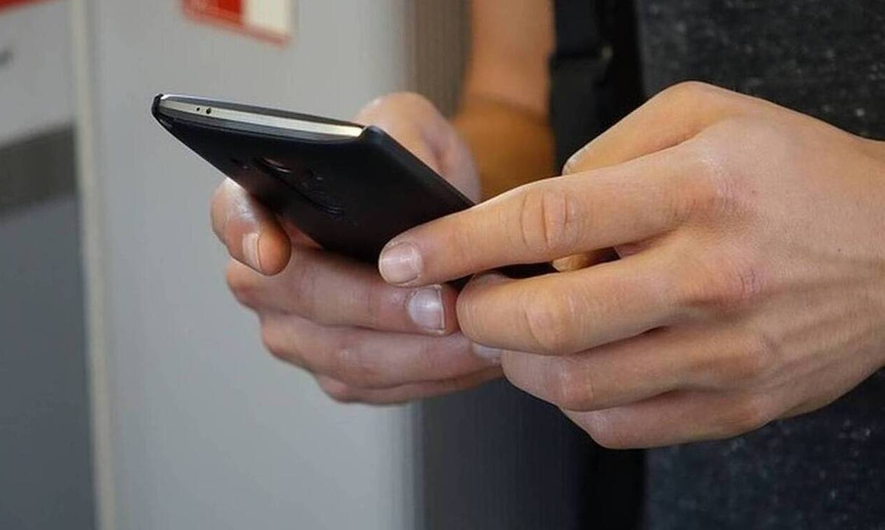 Κατάργηση SMS 13033: «Κλείδωσε» – Τότε θα σταματήσει η αποστολή τους