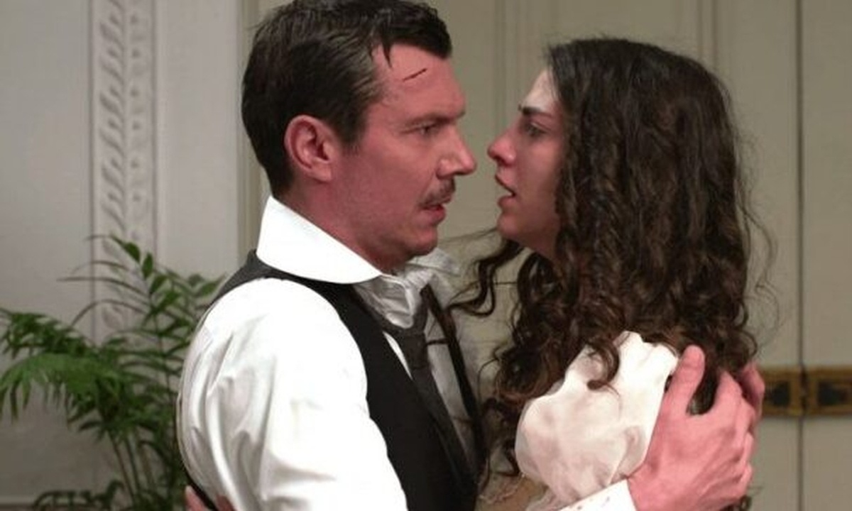 Ιωάννης Παπαζήσης - Αναστασία Παντούση: Νέο ειδύλλιο στη σόουμπιζ;